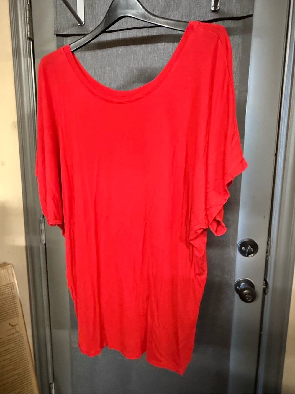 Women's Relaxed Red Scoop Neck Tunic